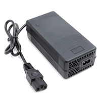 Caricabatterie IEC C13