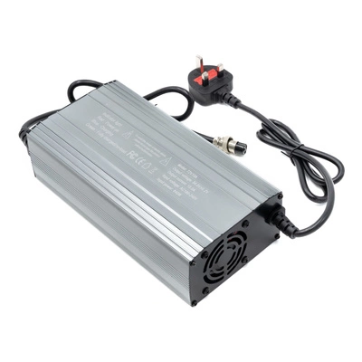 Caricatore GX16 72V 84V Caricatore rapido 2A 3A 4A 5A 8A 10A