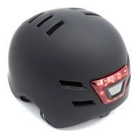 Luce intelligente del casco anteriore e posteriore chiusa