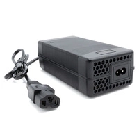 Caricabatterie IEC C13