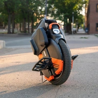 Monociclo elettrico InMotion V11Y - 2500W di potenza | 18Ah di batteria | 37mph di velocità | 75mi di autonomia